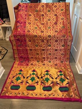 Vibrant Gold and Pink Woven  woman Saree Sari